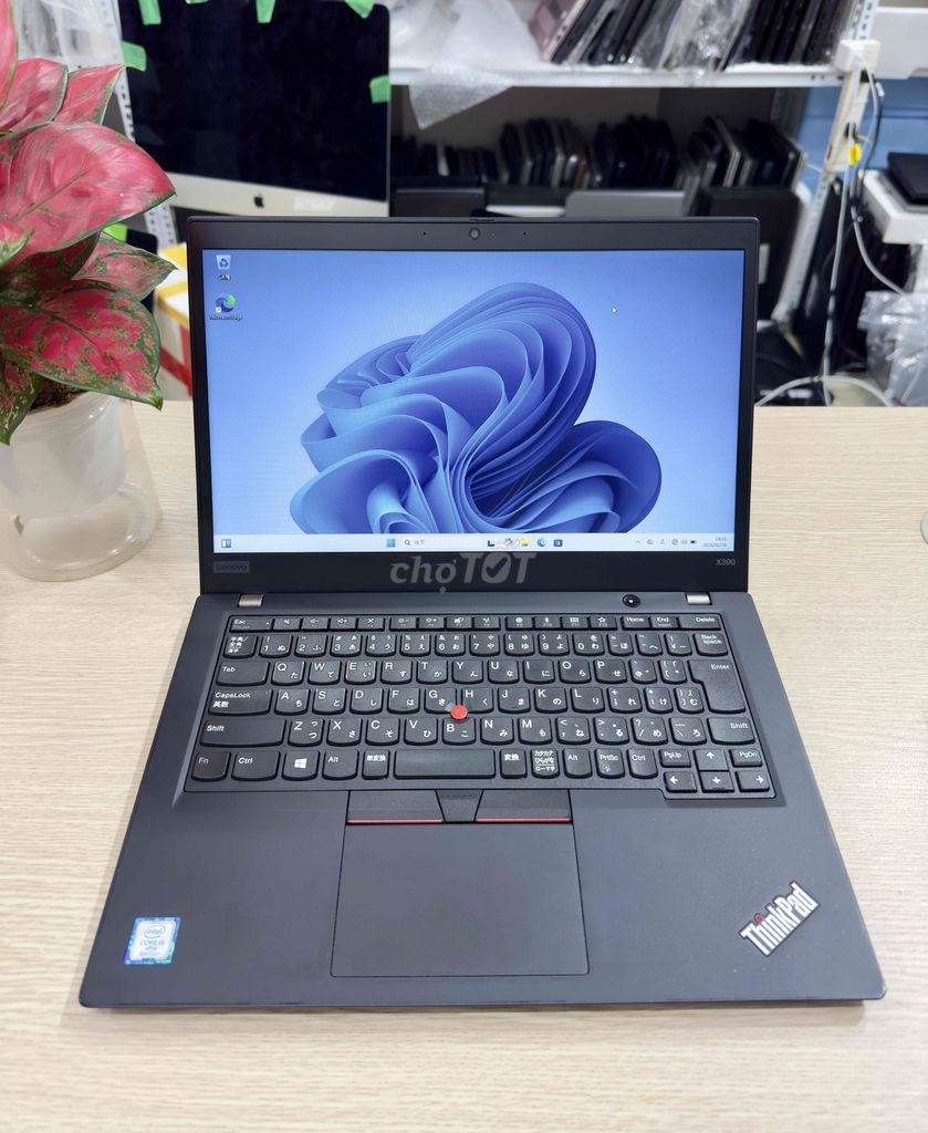 Thinkpad X390 i5 Gen 8 Ram 8 SSD256GB nguyên zin. Mua bán Laptop tại Quận Hai Bà Trưng Hà Nội được đăng bởi Akiba shop hình 1