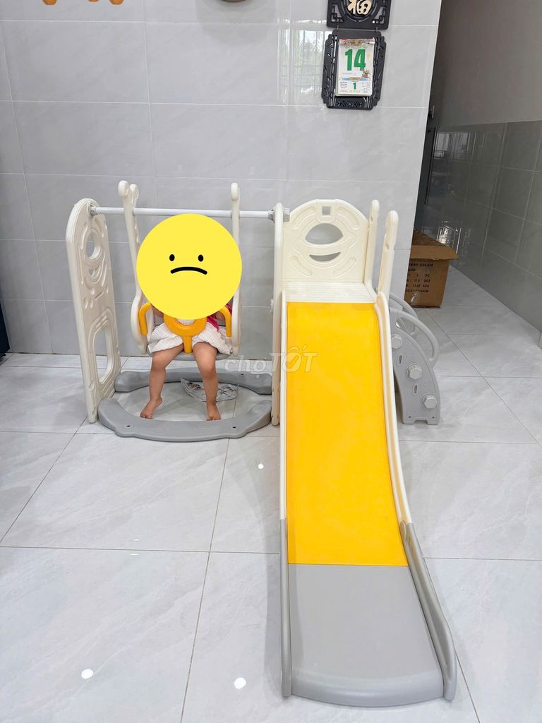 Cầu tuột Nhựa Vàng, Xám 162cm. Mua bán Mẹ và bé tại Quận Ninh Kiều Cần Thơ được đăng bởi Trần Quang Hiển hình 1