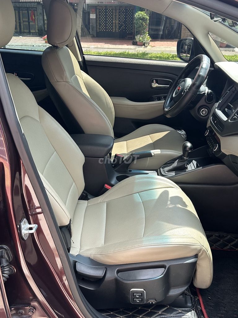 Kia Rondo 2019 GAT 64000 km. Mua bán Ô tô tại Quận 8 Tp Hồ Chí Minh được đăng bởi Duong Thanh Hieu hình 11