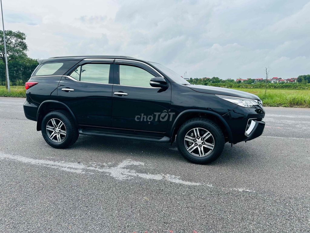 Toyota Fortuner 2017 2.7V 4x2 AT. Mua bán Ô tô tại Huyện Sóc Sơn Hà Nội được đăng bởi AUTO VĨNH CƯỜNG hình 17
