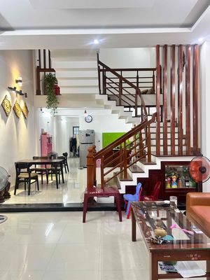 Аренда · 3 комн. · 100 м² · Quận Cẩm Lệ, ул. Đường Hồ Sĩ Dương