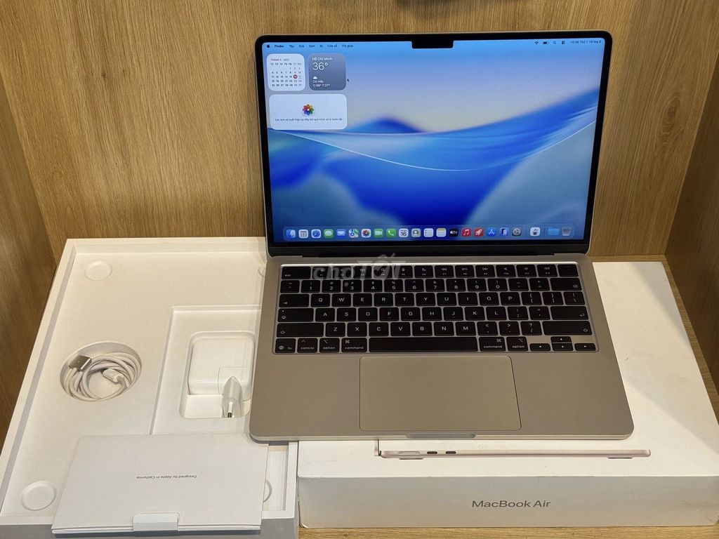 Macbook Air 13.6 inch M5 24G RAM/1TB chính hãng VN. Mua bán Laptop tại Quận Tân Bình Tp Hồ Chí Minh được đăng bởi Nguyễn Chí Ái hình 1