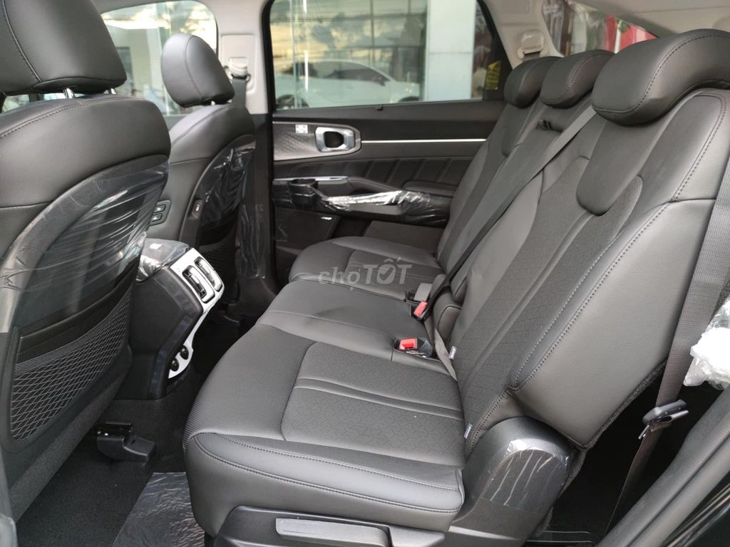 HOT - Kia Sorento 2.5G Premium 2025 Giá tốt. Mua bán Ô tô tại Quận 7 Tp Hồ Chí Minh được đăng bởi Trinh KIA Mazda hình 6