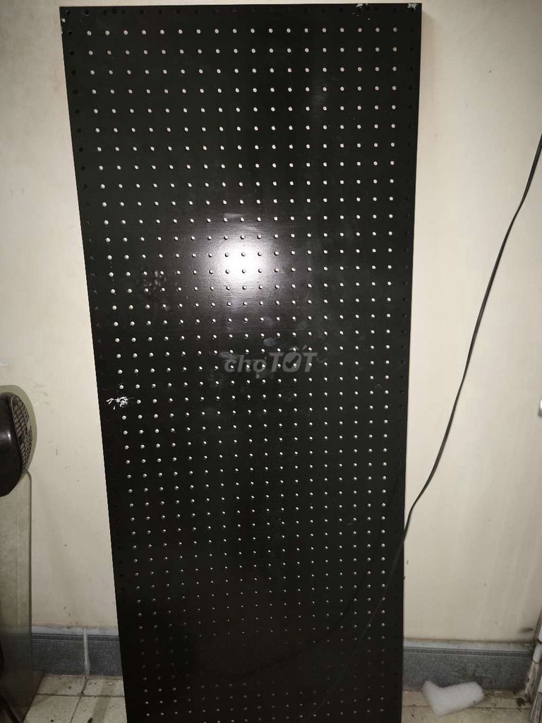 Bảng pegboard kim loại 1m2x50cm. Mua bán Nội thất, đồ gia dụng khác tại Huyện Đức Hòa Long An được đăng bởi Tran Hieu Dung hình 1