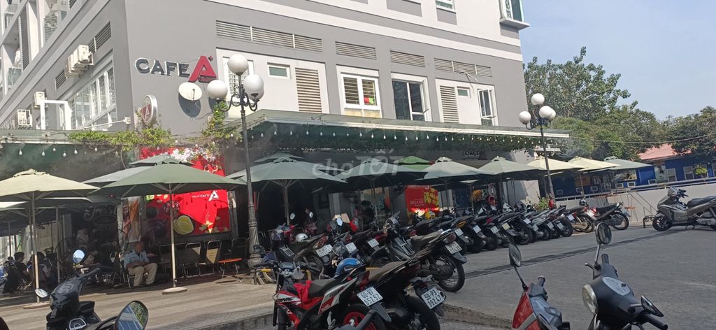 Cần Gấp 1 Nam Giữ Xe Cafe Ở Tân Bình - 9TR/Tháng
