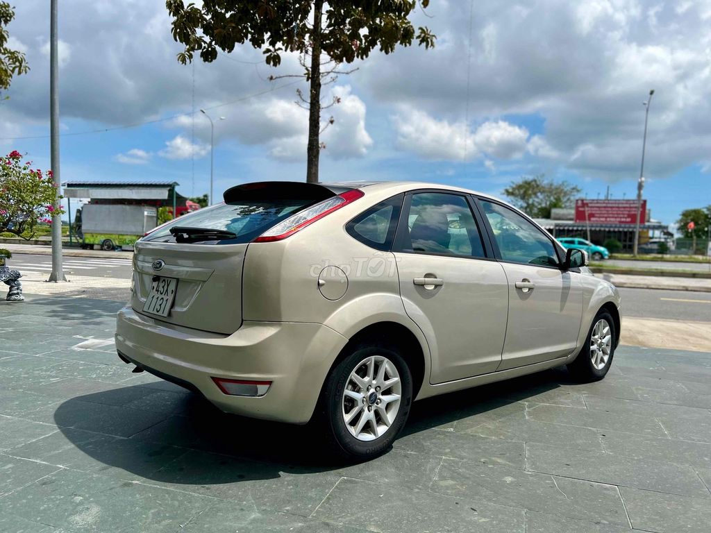 Ford Focus 2010 1 chủ từ mới. Mua bán Ô tô tại Quận Cẩm Lệ Đà Nẵng được đăng bởi Lương văn vỹ  hình 4