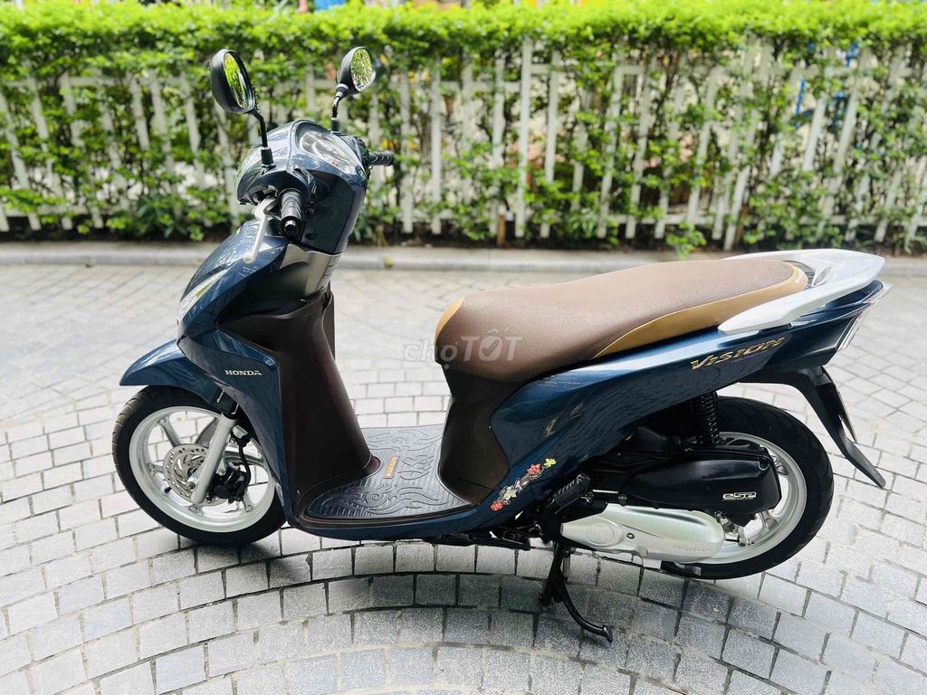 VISION mầu xanh một chủ đi rất ít xe đẹp suất sắc. Mua bán Xe máy tại Quận Hoàng Mai Hà Nội được đăng bởi NGỌC hình 1