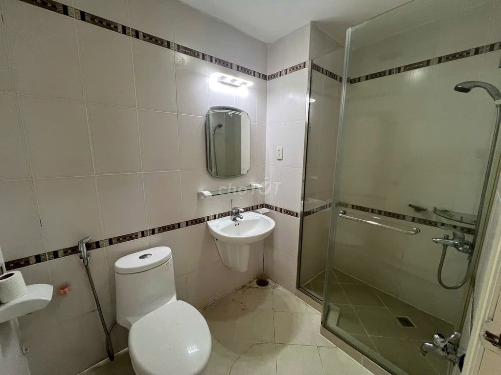 Bán Gấp Căn Góc Hùng Vương Plaza Q5 - 126m² (3PN, 3WC) - Sổ Hồng Riêng - ảnh 5