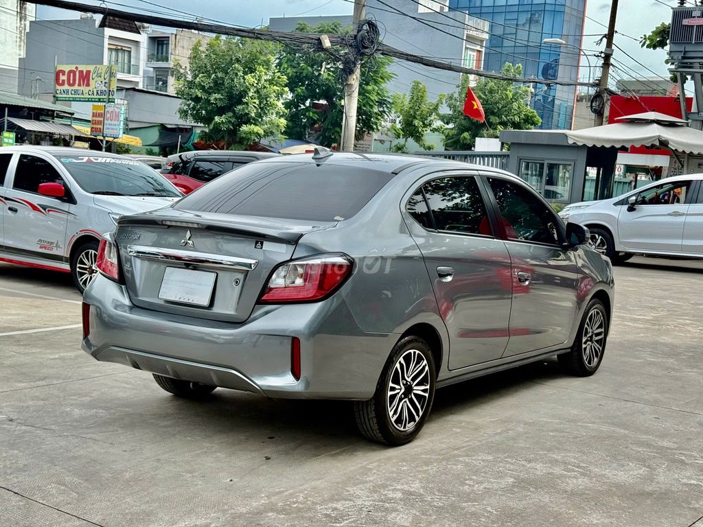Mitsubishi Attrage CVT 2022 Xám - odo 53.600 km. Mua bán Ô tô tại Thành phố Thủ Đức Tp Hồ Chí Minh được đăng bởi Mitsubishi Chính Hãng hình 8