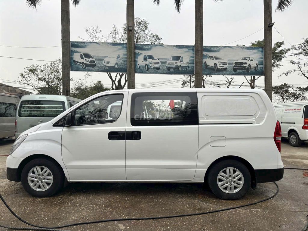 Huyndai Starex sản xuất 2016 - 80000 km. Mua bán Ô tô tại Huyện Đông Anh Hà Nội được đăng bởi siêu thị ô tô Nhật Bắc hình 6