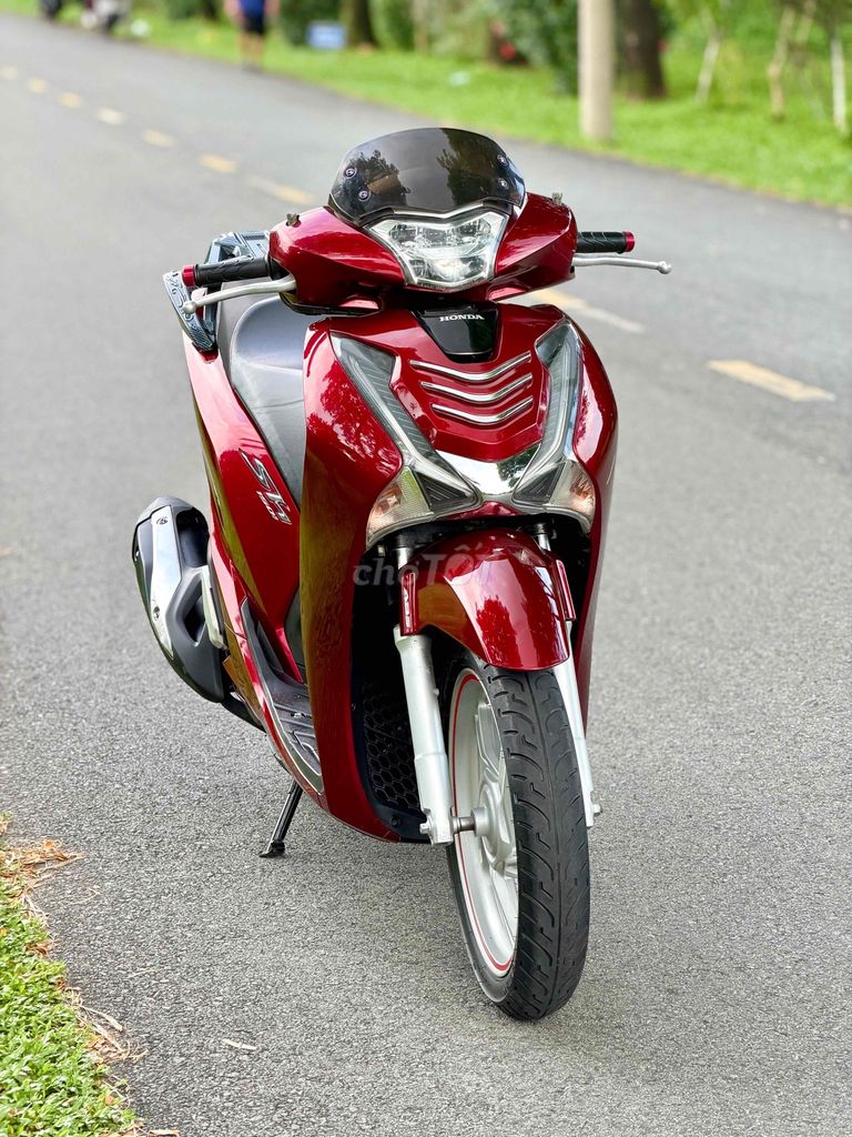 Honda SH 150 ABS 2018 Красный 26 тыс. км Оригинал