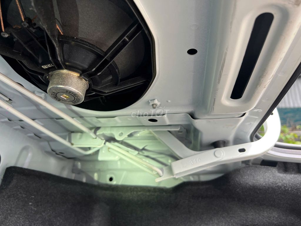 Toyota Corolla Altis 1.8G AT 2019 - 60000 km. Mua bán Ô tô tại Thành phố Thuận An Bình Dương được đăng bởi trần thị khánh huyền  hình 6