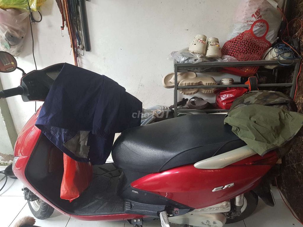 Honda Lead màu Đỏ. Mua bán Xe máy tại Thành phố Thuận An Bình Dương được đăng bởi Hồng Hải  hình 3