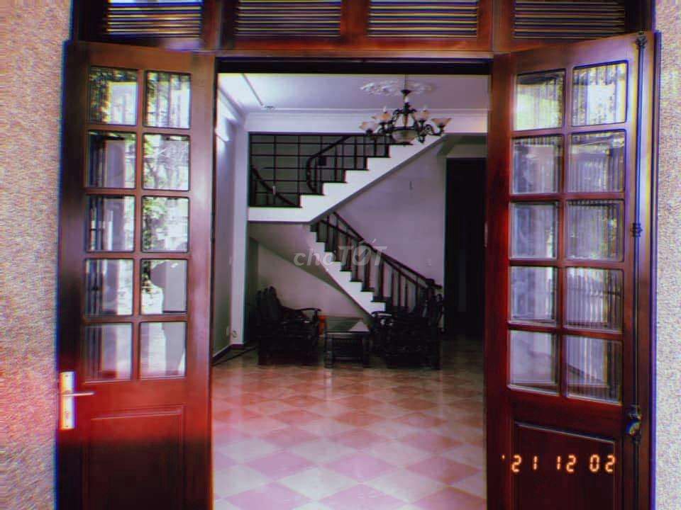 Аренда · 3 комн. · 100 м² · Quận Hải Châu, ул. Đường Vũ Hữu
