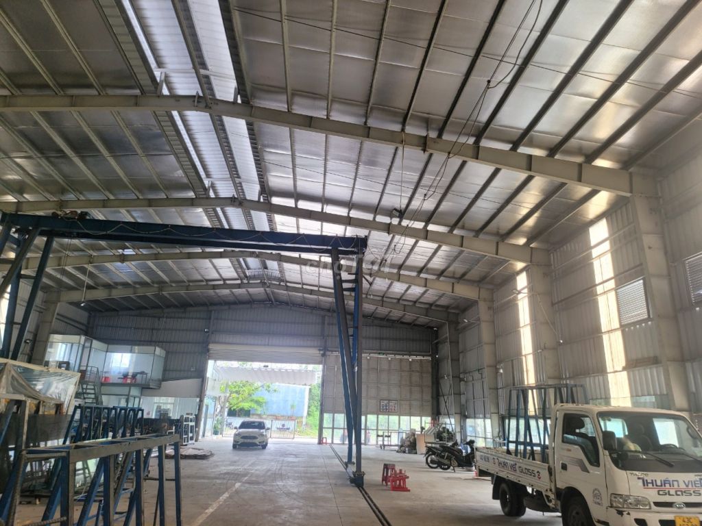 CHO THUÊ KHO XƯỞNG KIÊN CỐ RỘNG 2000 M2 - KCN HOÀ CẦM - Q.CẨM LỆ