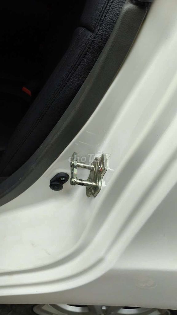 2016 1.2 LT - 120000 km. Mua bán Ô tô tại Quận Bình Thạnh Tp Hồ Chí Minh được đăng bởi Bé Mèo hình 11