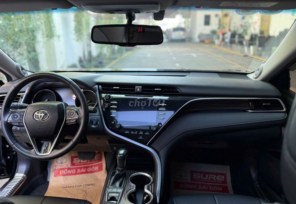 Camry 2.5Q 2019 nhập Thái - xe hãng (GIÁ CÒN GIẢM). Mua bán Ô tô tại Quận Gò Vấp Tp Hồ Chí Minh được đăng bởi Nguyễn Phi Trường Vũ hình 14