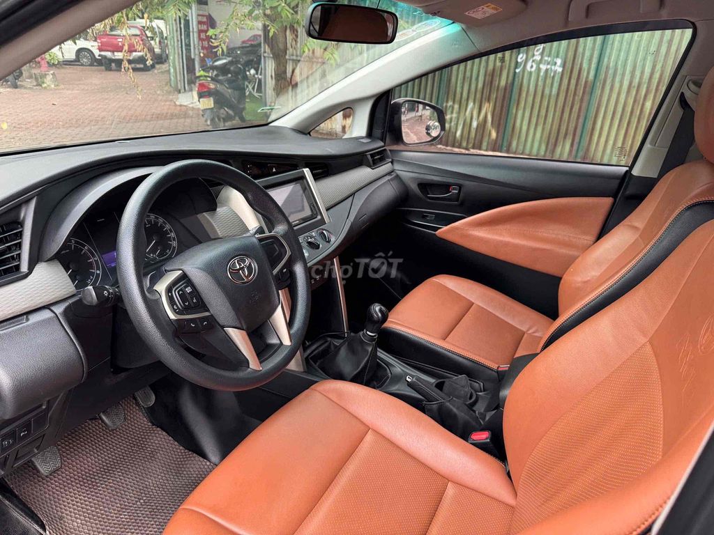 City Car bán Toyota Innova 2022 E 2.0 MT. Mua bán Ô tô tại Quận Cầu Giấy Hà Nội được đăng bởi Tô Văn Tiến hình 8