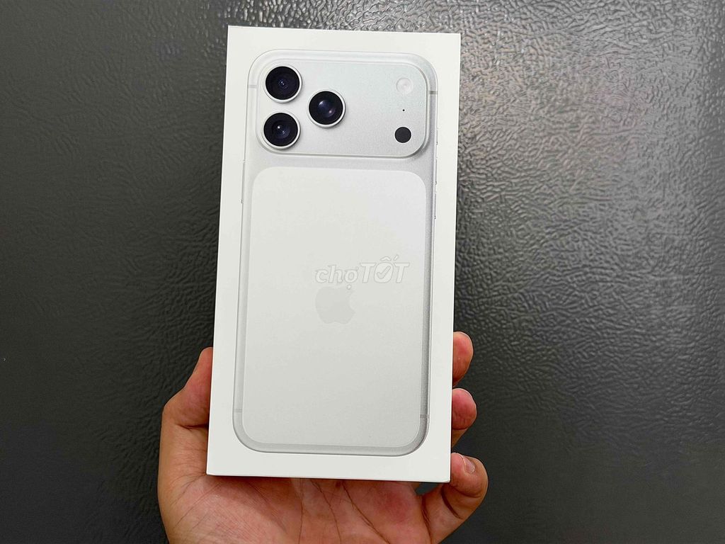 Apple iPhone 17 Pro Max 256GB Bạc Mới 100% New. Mua bán Điện thoại tại Quận Ninh Kiều Cần Thơ được đăng bởi Cầm Đồ Tấn Lợi hình 1