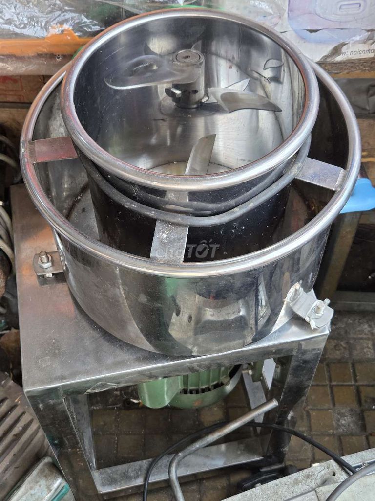 Máy xay chả 1.5kg Thép không gỉ. Mua bán Bếp, lò, đồ điện nhà bếp tại Quận Bình Tân Tp Hồ Chí Minh được đăng bởi Lâm hình 1