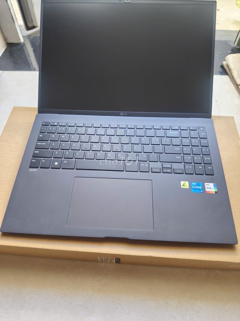 LG Gram 16 i5-1240P 16 inch 8GB/SSD. Mua bán Laptop tại Thành phố Thủ Đức Tp Hồ Chí Minh được đăng bởi Nhất hình 1