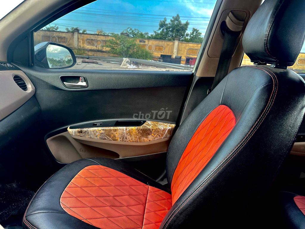 Hyundai Grand i10 2014 1.0 Base - 13000 km. Mua bán Ô tô tại Quận Hà Đông Hà Nội được đăng bởi bình hình 10