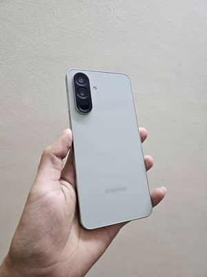 A56 5G cbh bán hoặc gl