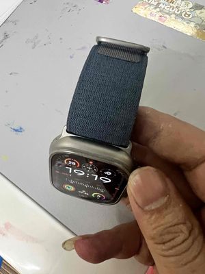 Apple Watch Ultra 1 Việt Nam và dây Ultra 2 mới