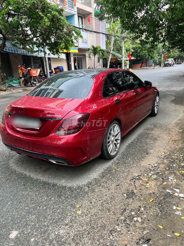 Mercedes Benz C Class 2016 C300 AMG - 7000000000 k