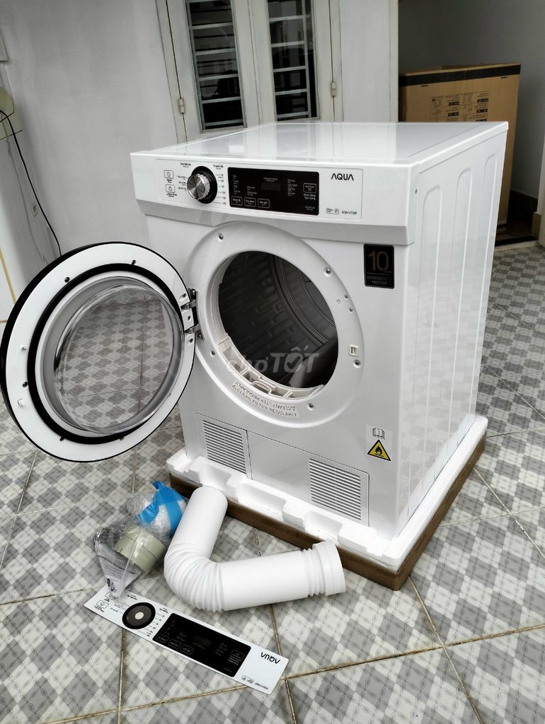 Máy sấy quần áo Aqua AQH-V700F.W 7kg Mới 100%. Mua bán Máy giặt tại Quận 7 Tp Hồ Chí Minh được đăng bởi Thanh Hải hình 1