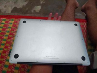 máy không dùng nên cần bán lại Macbook Air 2017. Mua bán Laptop tại Thành phố Bạc Liêu Bạc Liêu được đăng bởi  Trầm Hoàng Thượng