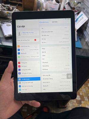 Apple iPad Air 4G 128GB Xám