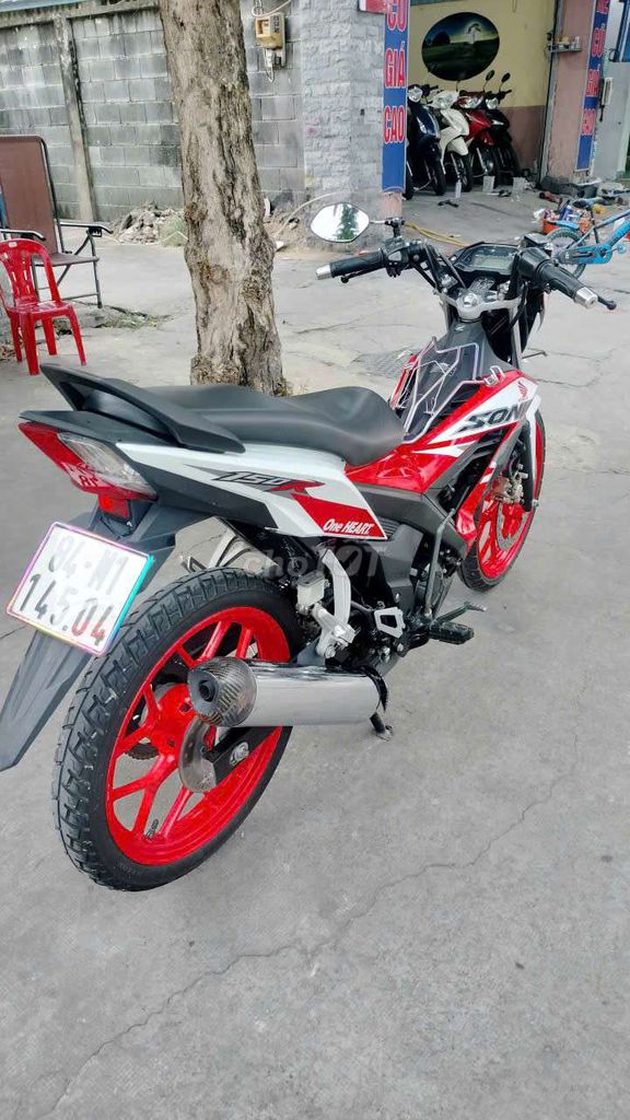 Sonic xe như mới zin 100% bs 84 góp 0 đồng. Mua bán Xe máy tại Thành phố Dĩ An Bình Dương được đăng bởi xe máy hồng phát dĩ An Bình Dương  hình 4