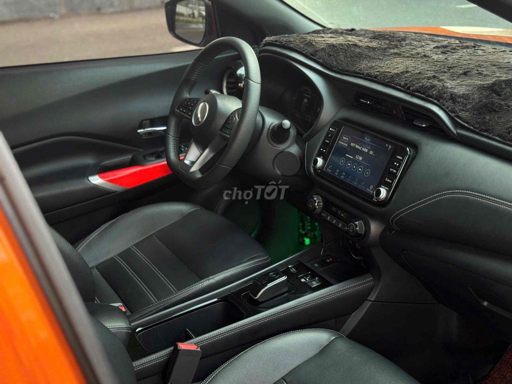 Nissan Kicks 2023 e-Power V - 28000 km. Mua bán Ô tô tại Quận Tân Phú Tp Hồ Chí Minh được đăng bởi Thuý Thanh hình 12