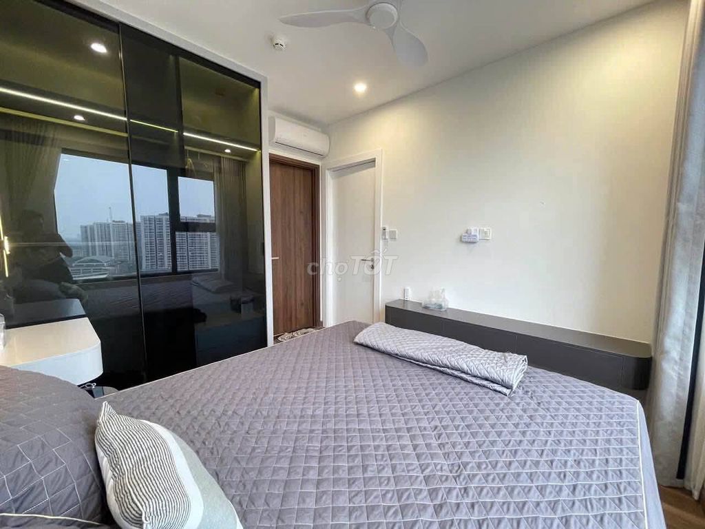 Аренда квартиры 2 спальни, полная мебель, 12 млн, VinHomes Ocean Park
