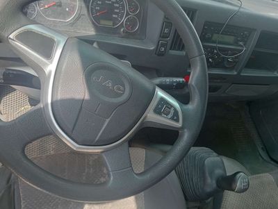 Xe tải lướt . Rin 95% . Tải 3t5. Thùng dài 4m3. Mua bán Xe tải, xe ben tại Thành phố Thuận An Bình Dương được đăng bởi Devic Map 