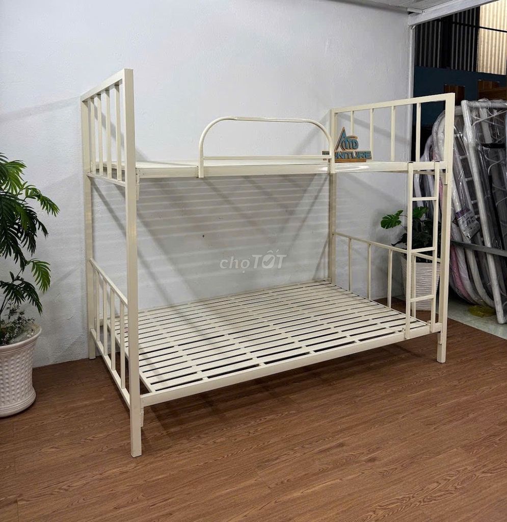 Giường tầng Giường tầng Giường tầng Giường tầng. Mua bán Giường, chăn ga gối nệm tại Huyện Đức Hòa Long An được đăng bởi Xưởng Nội Thất Sài Gòn  hình 1