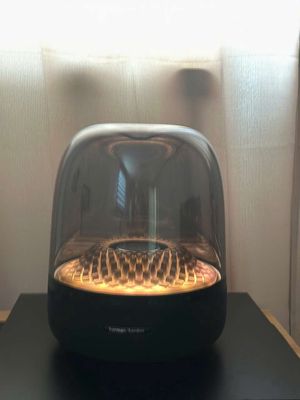 Loa Harman Kardon Aura studio 4 luớt 95%. Mua bán Tivi, Âm thanh tại Quận Hai Bà Trưng Hà Nội được đăng bởi Xuân Thịnh