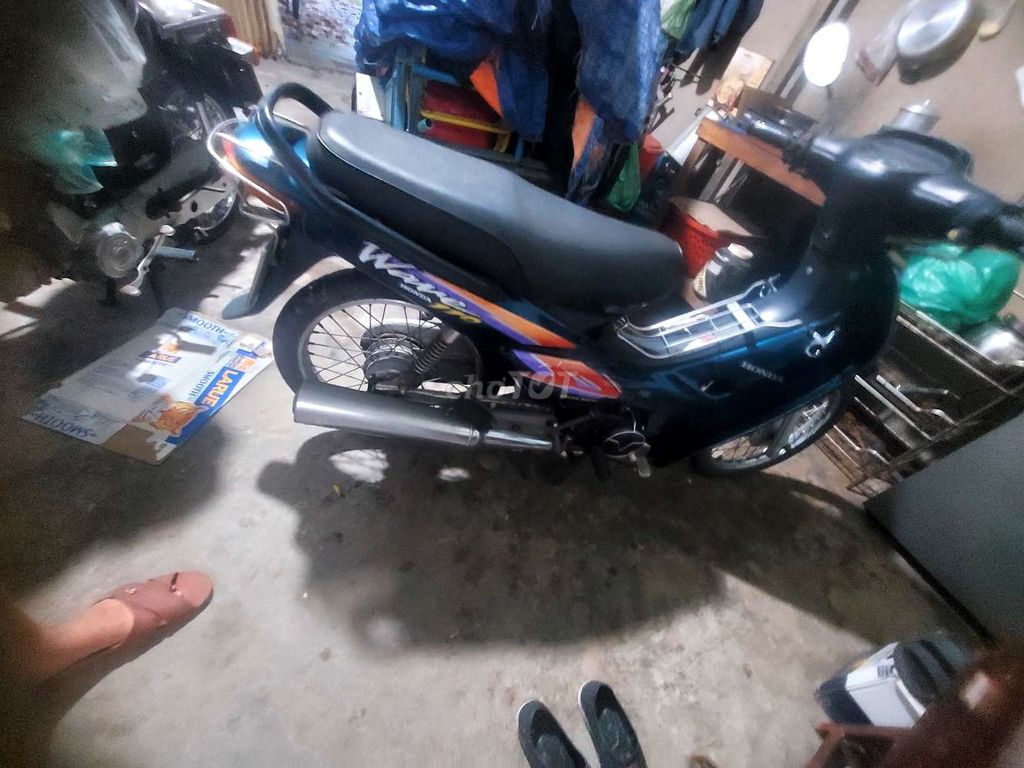 Honda Wave, синий бензин
