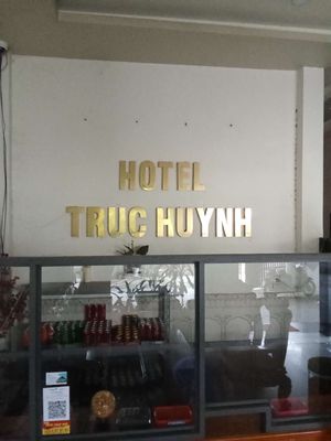 Khách sạn trúc Huỳnh logo