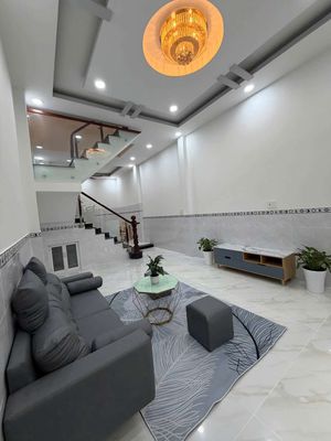 nhà 4x15m 2 tầng 3pn quận 7 5 tỷ 590