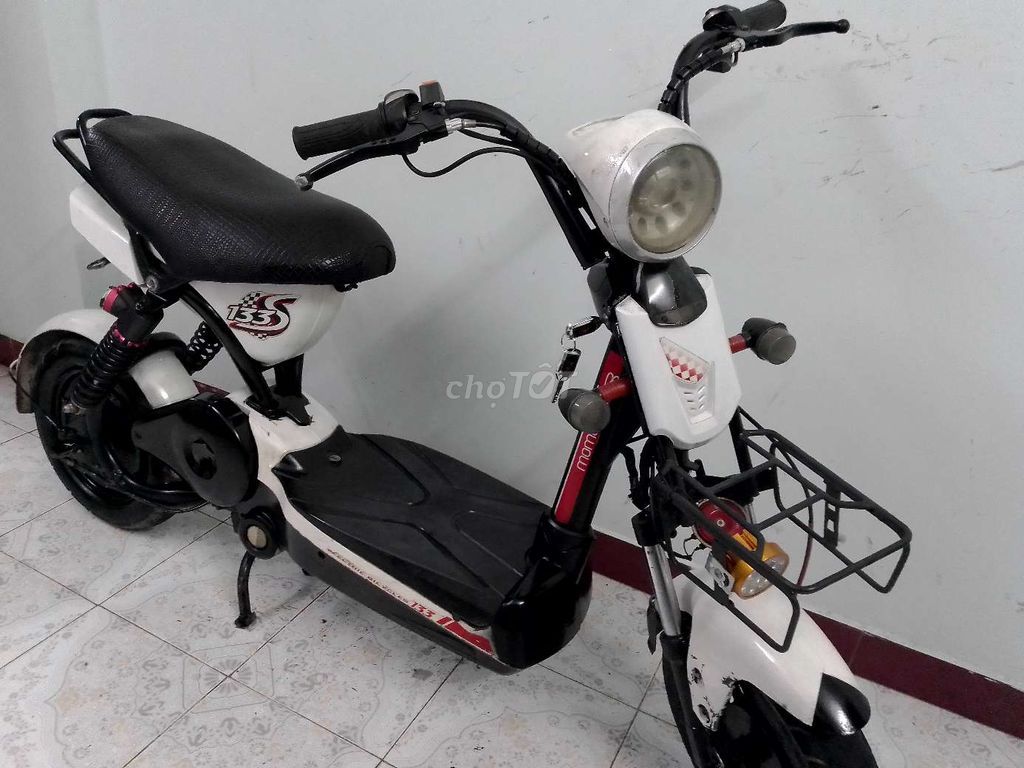 Bán xe điện M133 bình còn bảo hành