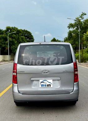 Hyundai Grand Starex 2017 2.4 MT. Mua bán Ô tô tại Quận Cầu Giấy Hà Nội được đăng bởi ĐẶNG QUANG HUY hình 4