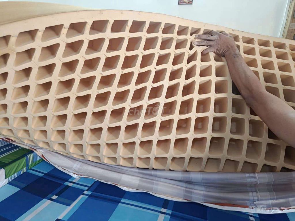 Nệm cao su Kymdan 1m8x2m Đã sử dụng. Mua bán Giường, chăn ga gối nệm tại Quận 12 Tp Hồ Chí Minh được đăng bởi Nguyễn Thị bé Chín hình 1