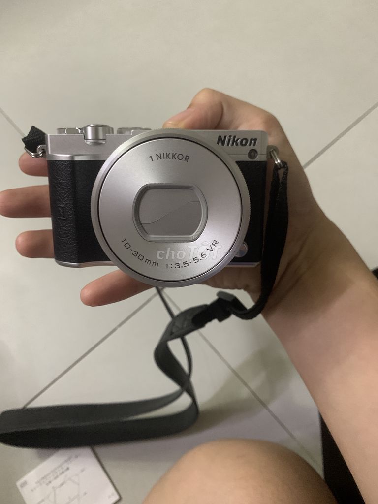 Máy ảnh nikon 1 J5