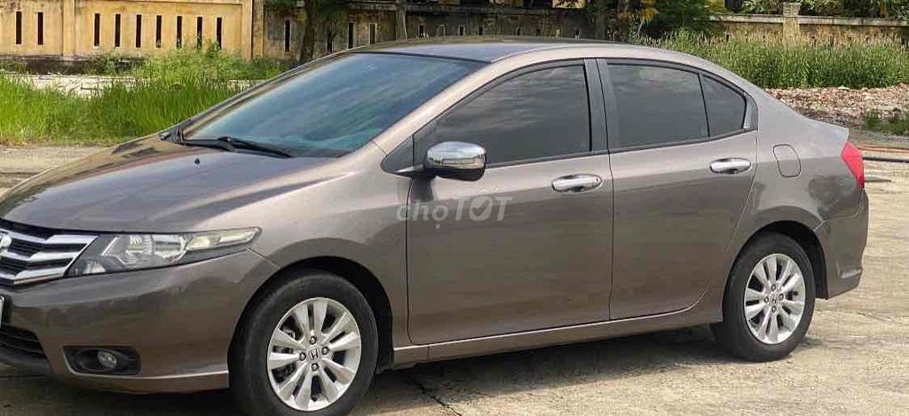 Honda City 2014 1.5 at - 80000 km. Mua bán Ô tô tại Thành phố Huế Thừa Thiên Huế được đăng bởi Nguyễn Văn Định hình 3