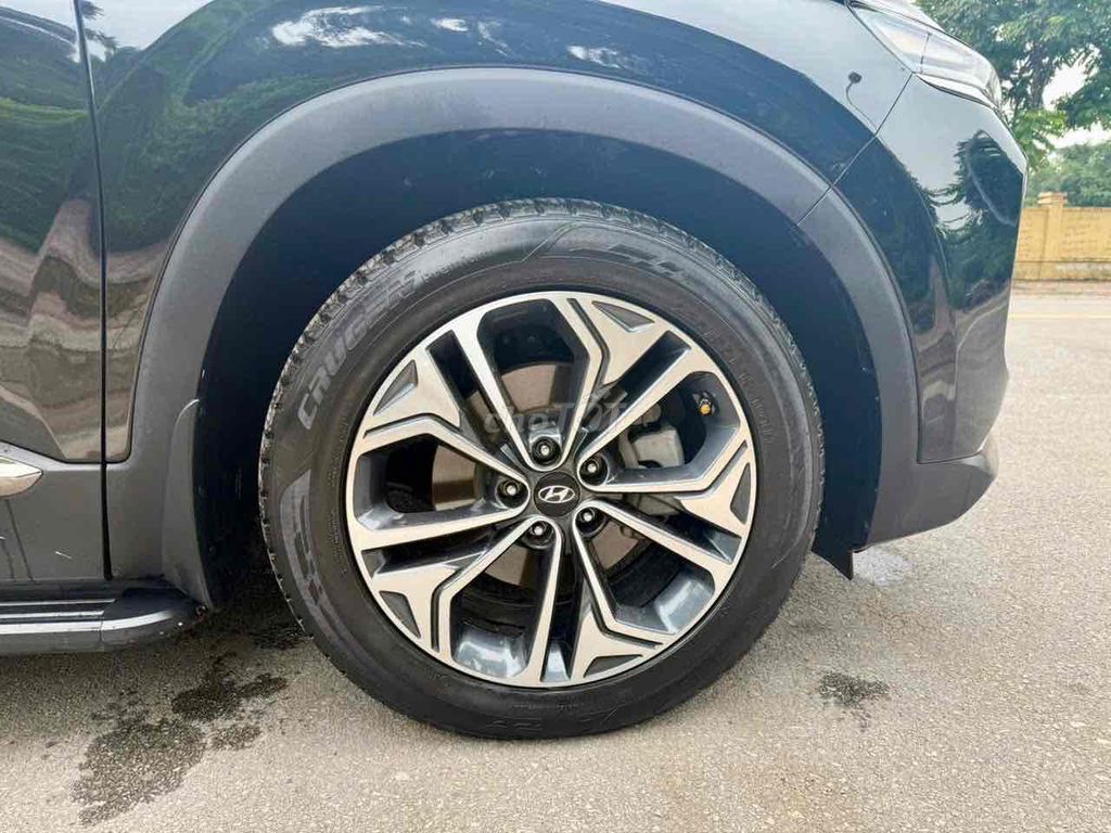 Hyundai Santa Fe 2020 2.2L Premium - 50000 km. Mua bán Ô tô tại Quận Long Biên Hà Nội được đăng bởi Bùi Đình Thông hình 10