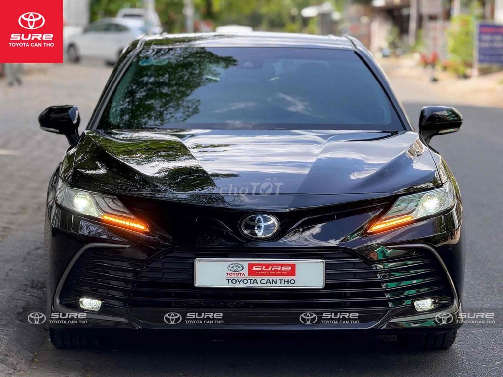 Toyota Camry 2022 2.0 Q - nhập Thái siêu lướt