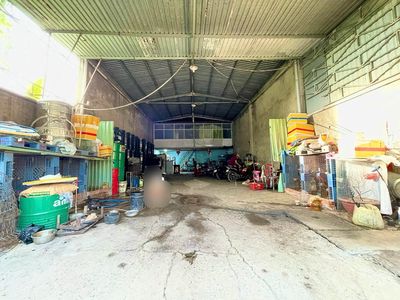 Bán đất tặng nhà, đường 10m, 8mx18, chỉ 5,49 tỷ ngay Phan Văn Hớn