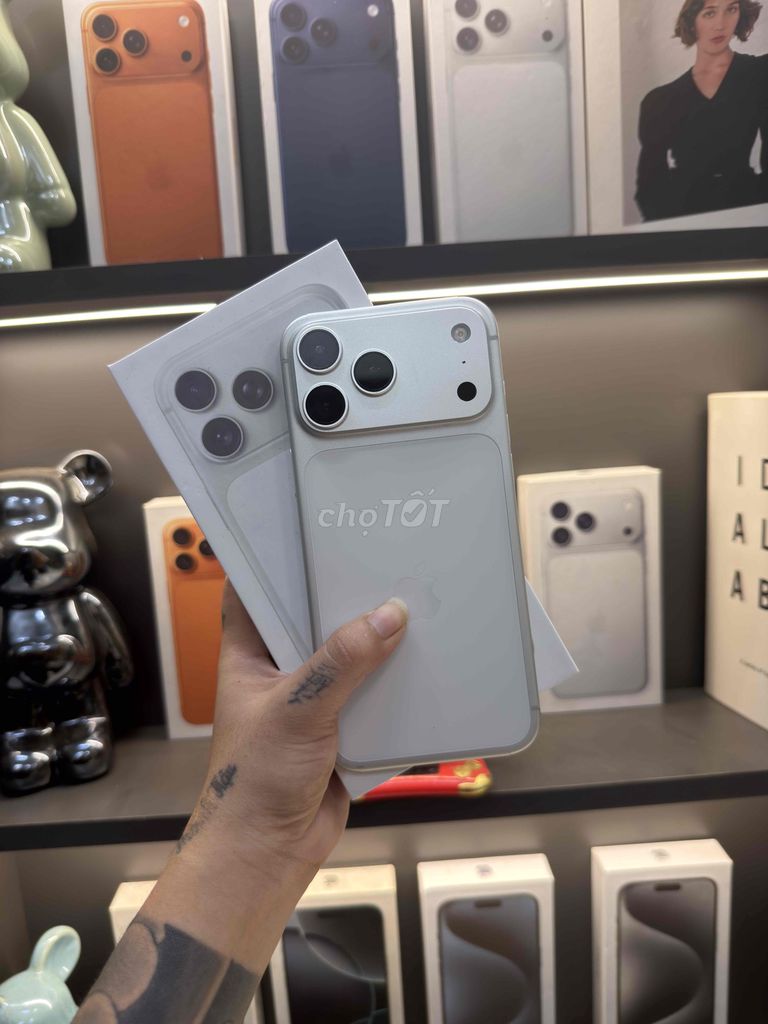 Apple iPhone 17 Pro Max 256GB Trắng Mỹ. Mua bán Điện thoại tại Quận Gò Vấp Tp Hồ Chí Minh được đăng bởi Hậu Táo hình 1